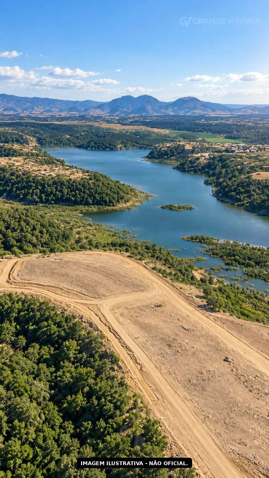 Encosta à beira da lagoa, vista aérea — situação atual